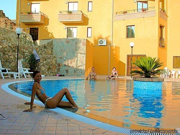 Hotel Le Palme SantʼAnna Arresi Exteriér fotografie